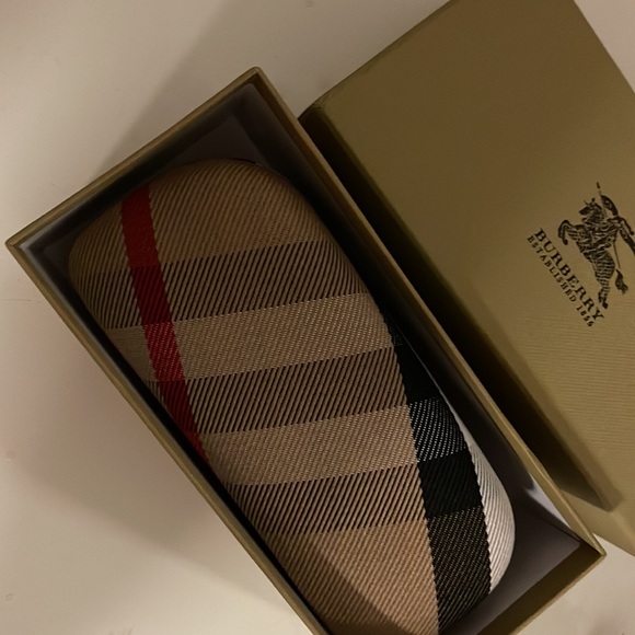 burberry subglasses - Picture 6 of 6